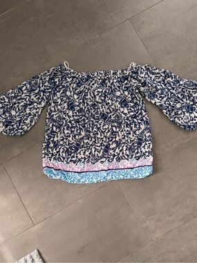 Lilly Pulitzer Navy and White Off-Shoulder Floral Blouse with Border Trim